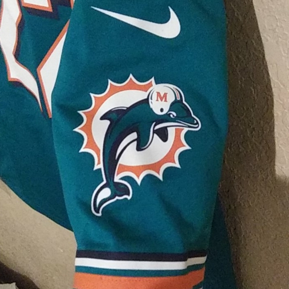 Reggie Bush #22 Miami Dolphins NFL Football jersey - Picture 4 of 7